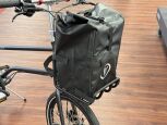 Vello Daypack Black Edition Front Tasche